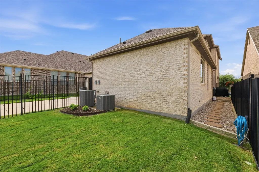 1112 Sewanee Drive Allen TX 75013