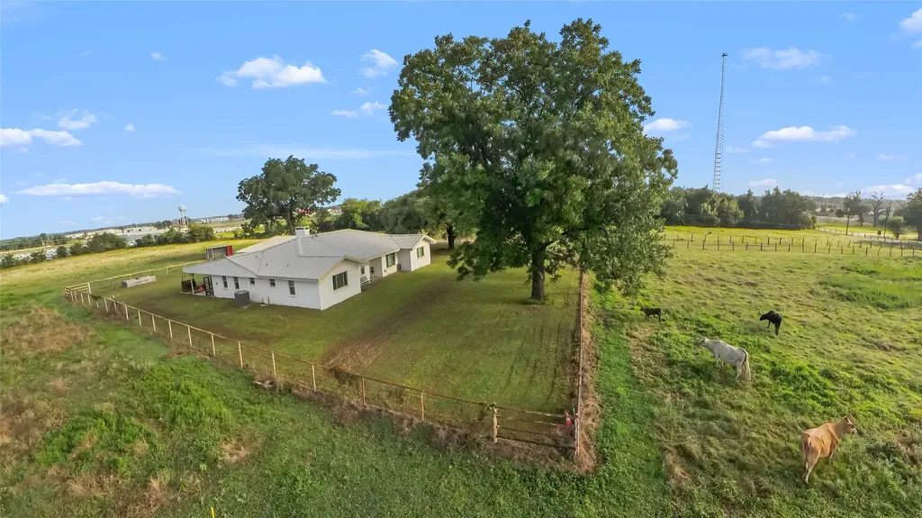 250 Williford Street Fairfield TX 75840