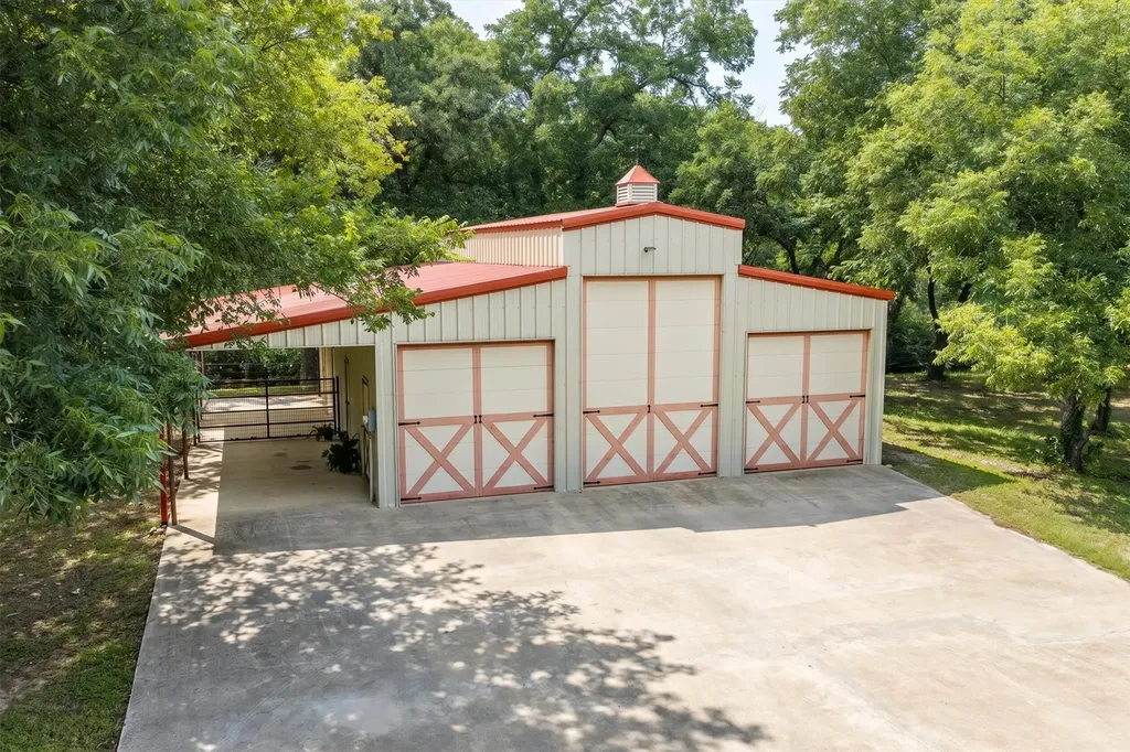 2303 Britt Drive Argyle TX 76226