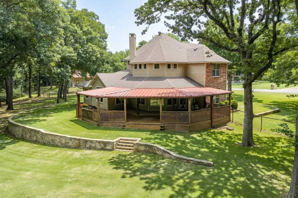 2303 Britt Drive Argyle TX 76226