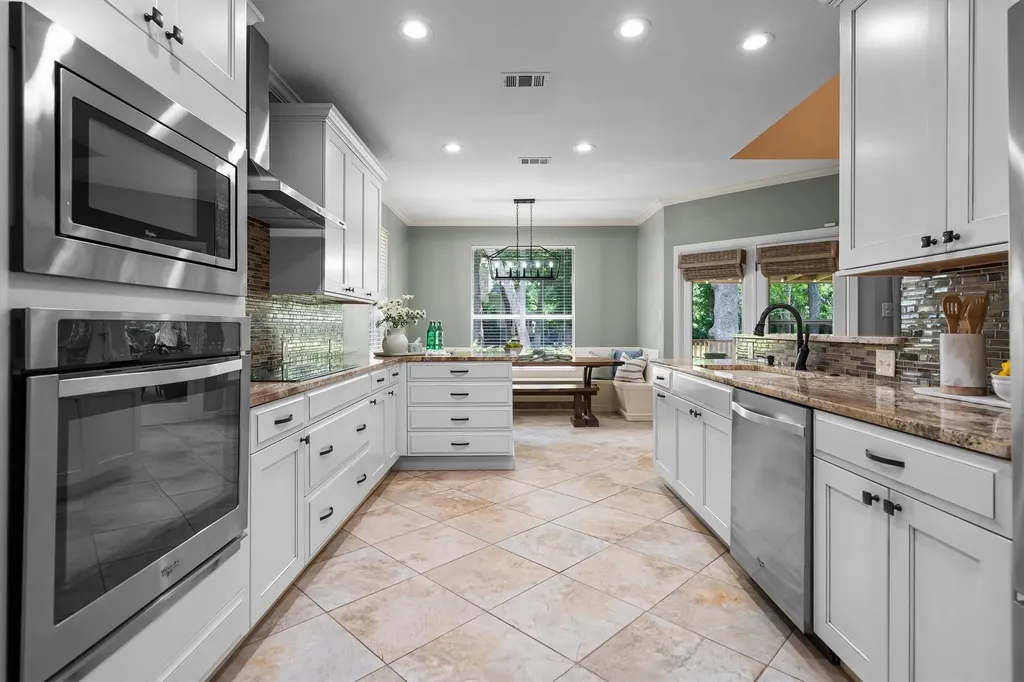 2303 Britt Drive Argyle TX 76226