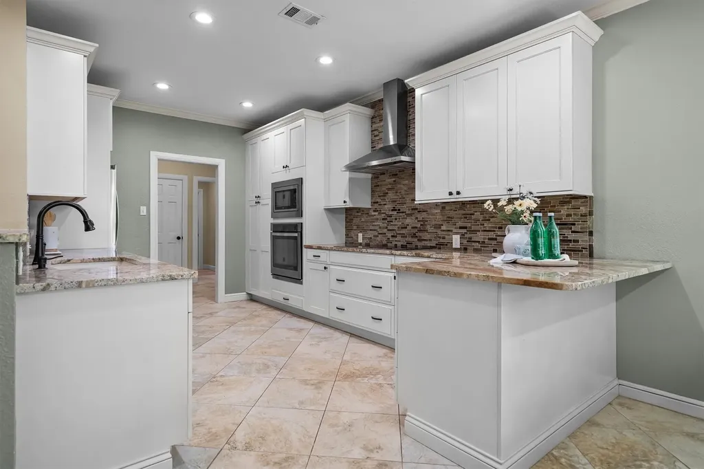 2303 Britt Drive Argyle TX 76226