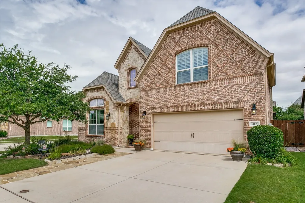417 Chestnut Lane Roanoke TX 76262