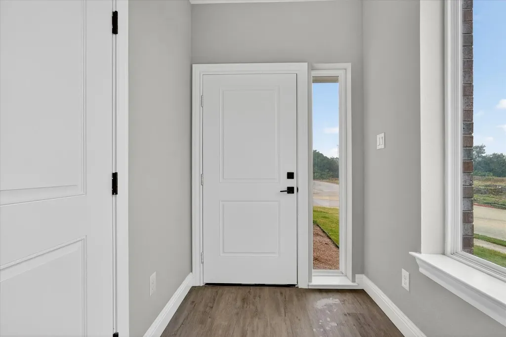 804 Premier Grand Prairie TX 75051
