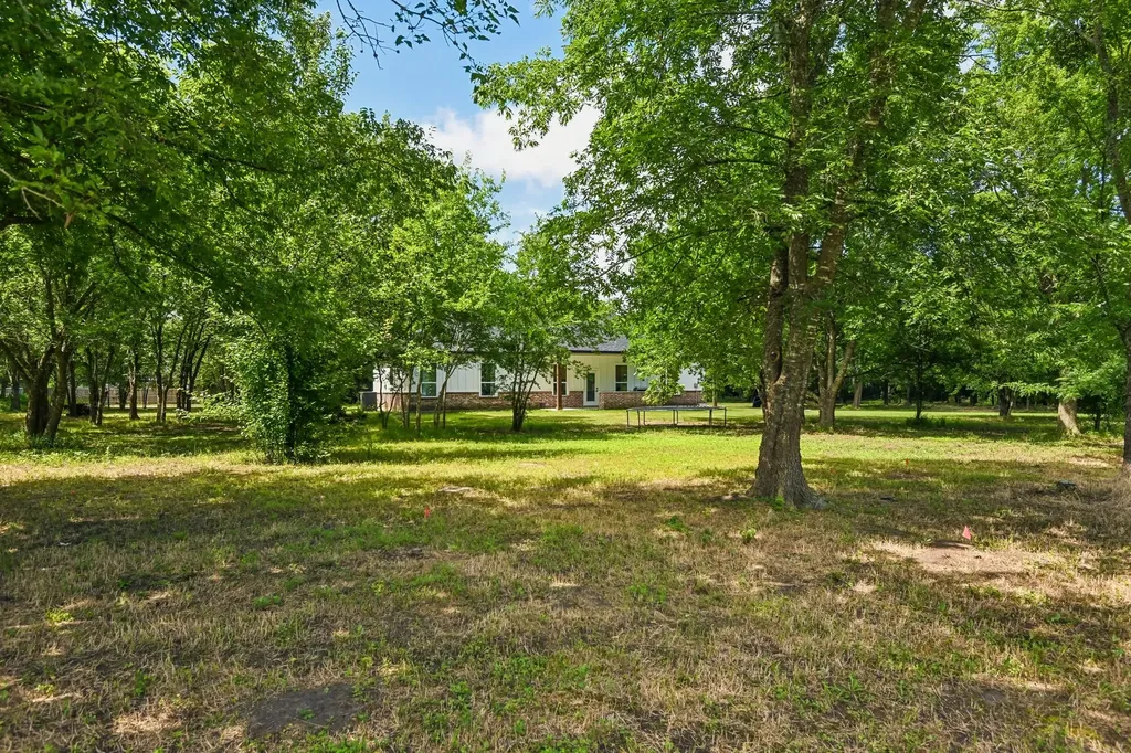 164 County Road 2266 Quinlan TX 75474