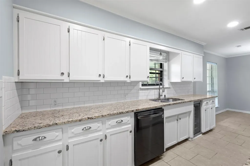 102 Pecan Lane Oak Leaf TX 75154