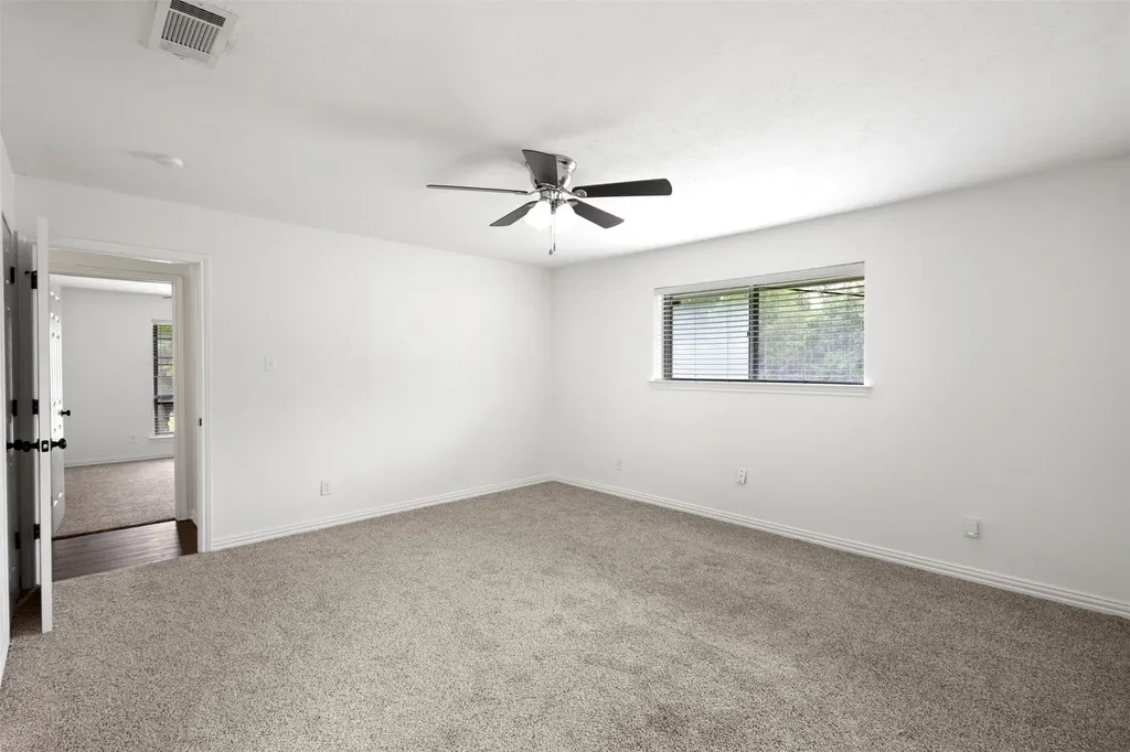102 Pecan Lane Oak Leaf TX 75154