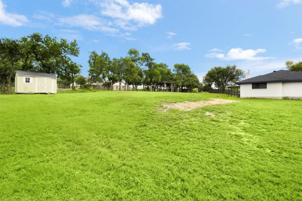 102 Pecan Lane Oak Leaf TX 75154