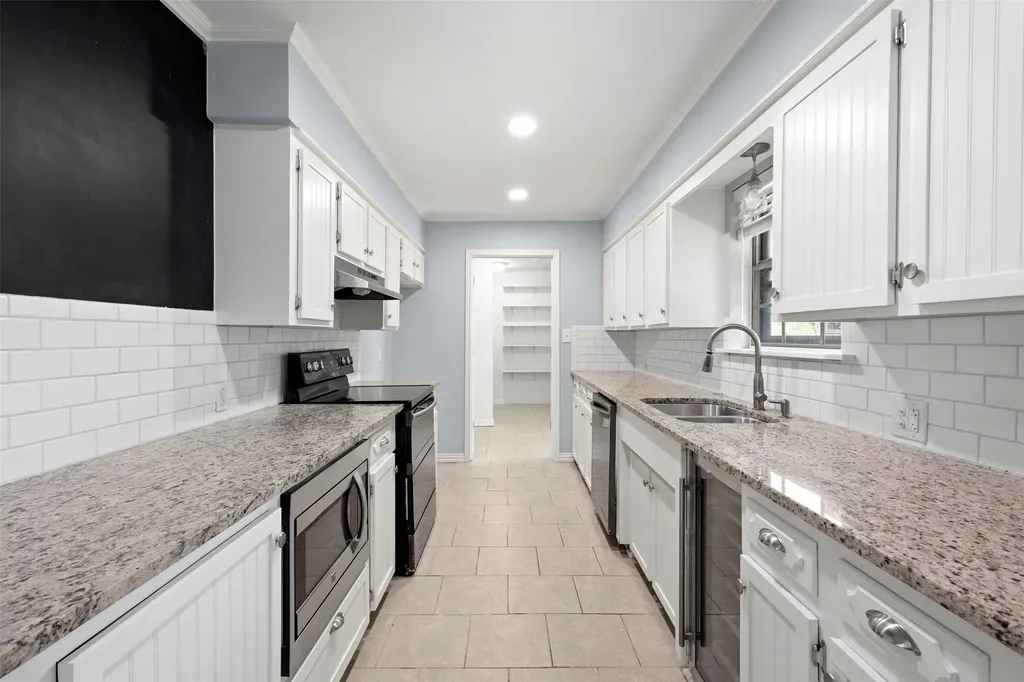 102 Pecan Lane Oak Leaf TX 75154
