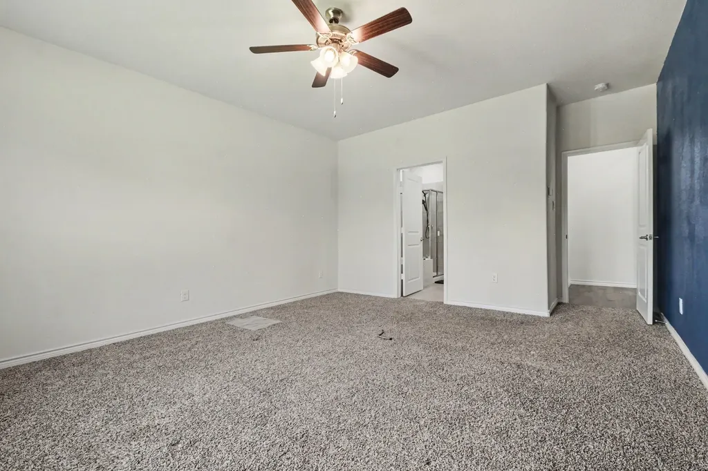 10600 Breezeway Drive Aubrey TX 76227