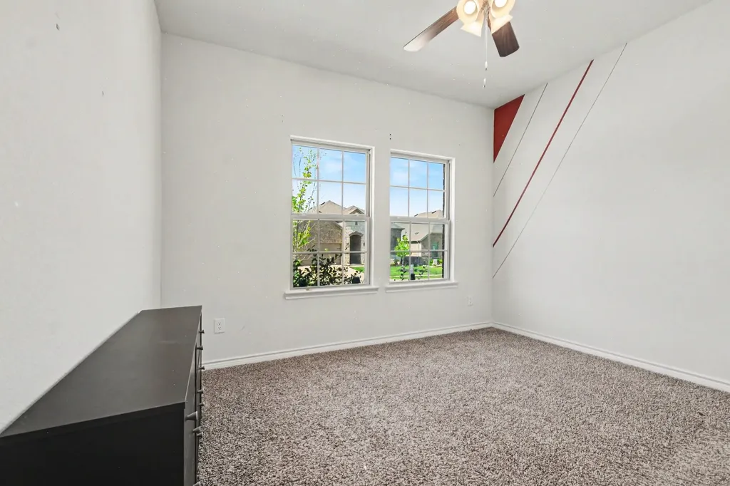 10600 Breezeway Drive Aubrey TX 76227