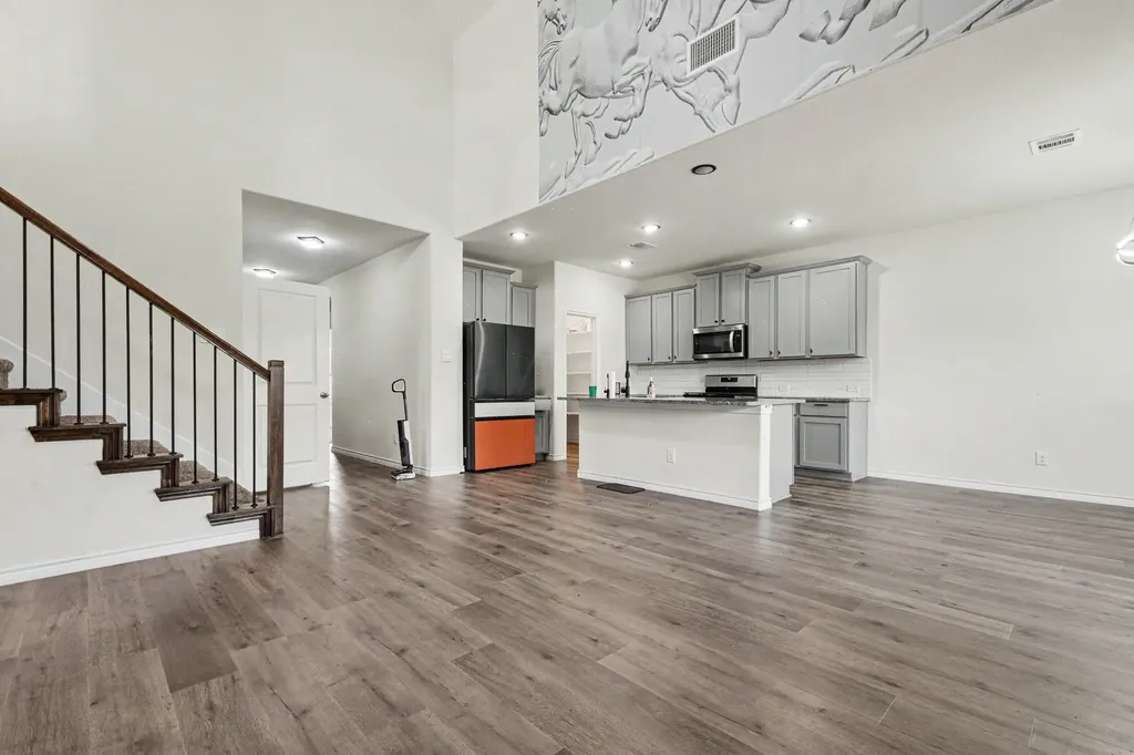 10600 Breezeway Drive Aubrey TX 76227