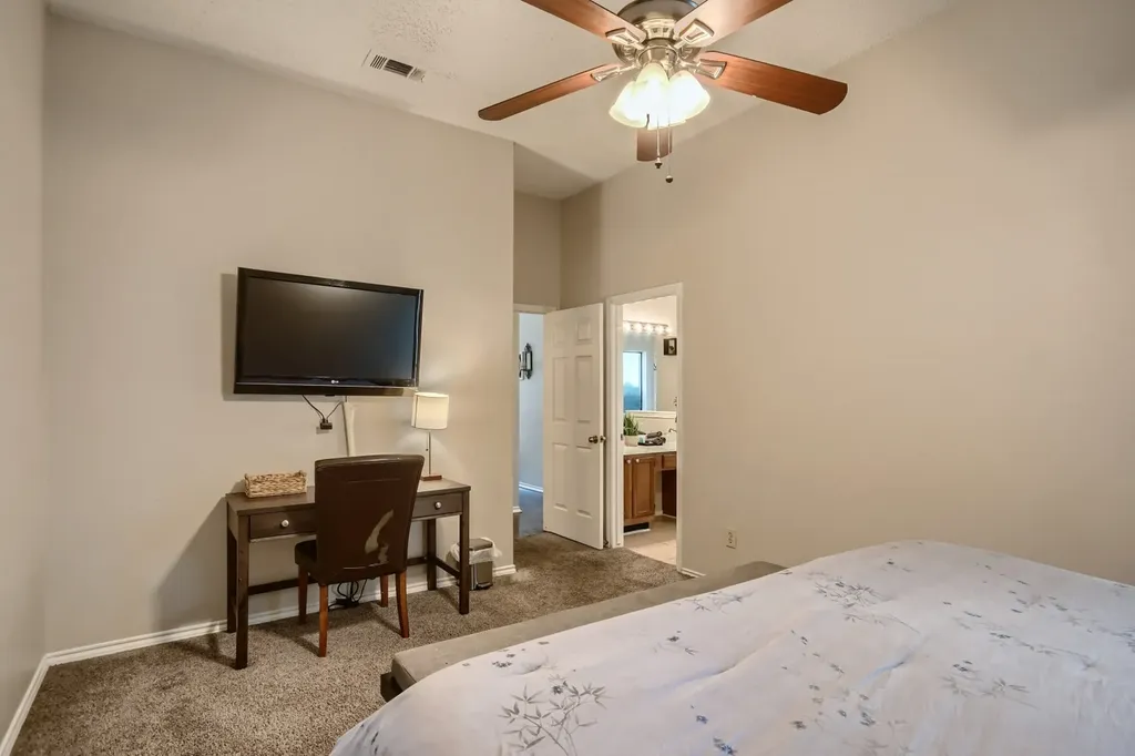 627 Meadowbrook Street Allen TX 75002