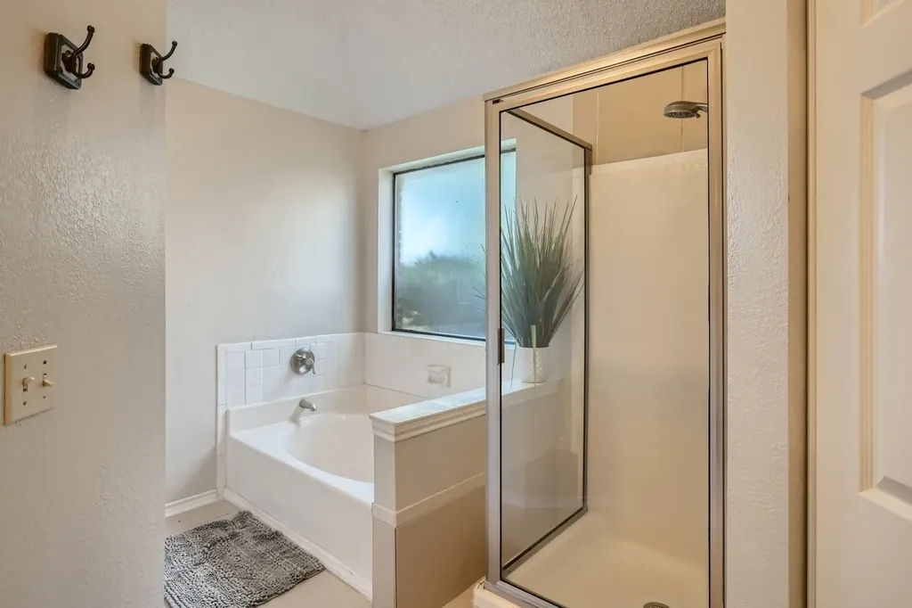 627 Meadowbrook Street Allen TX 75002