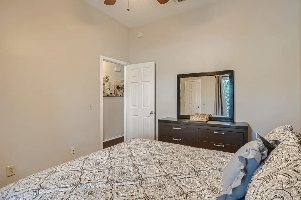 627 Meadowbrook Street Allen TX 75002