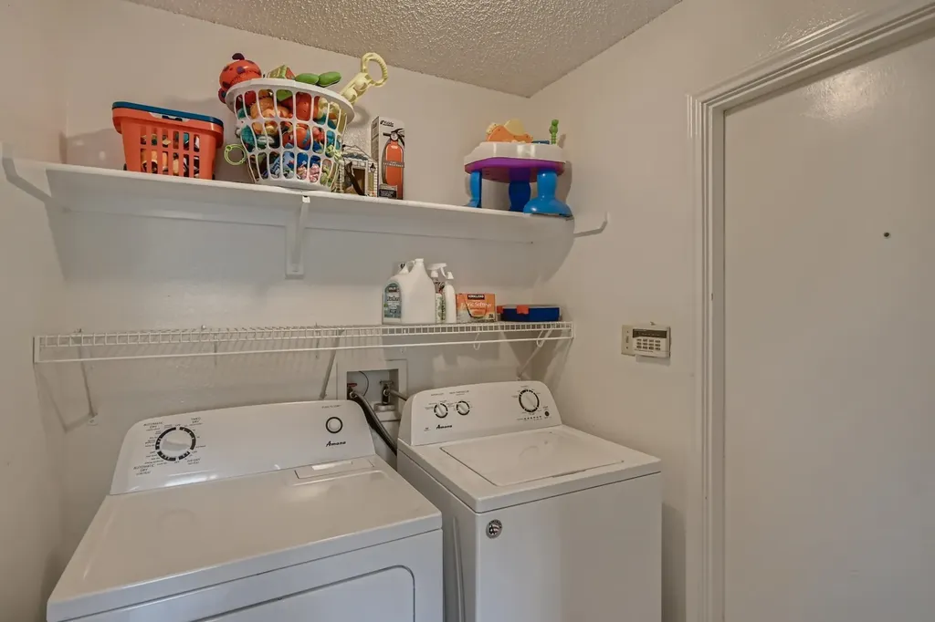627 Meadowbrook Street Allen TX 75002