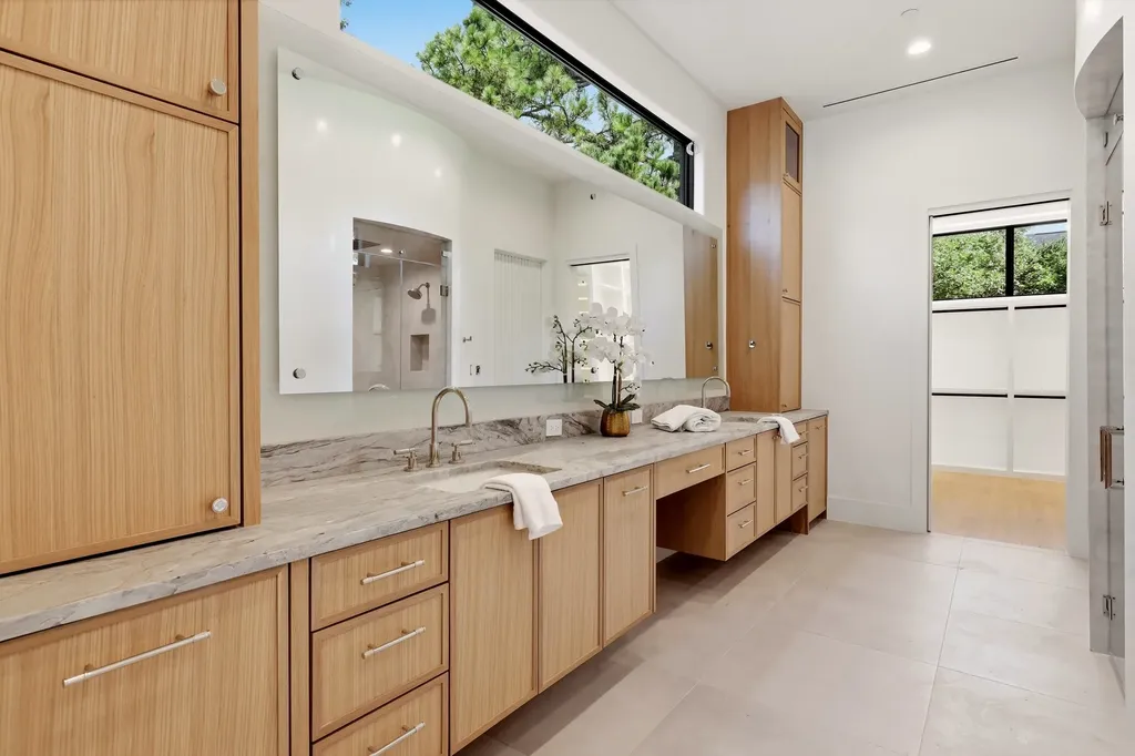 6616 Prestonshire Lane Dallas TX 75225
