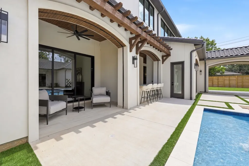 6616 Prestonshire Lane Dallas TX 75225
