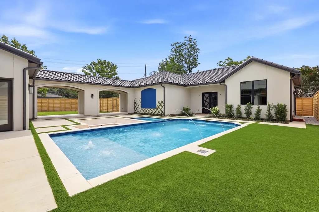 6616 Prestonshire Lane Dallas TX 75225