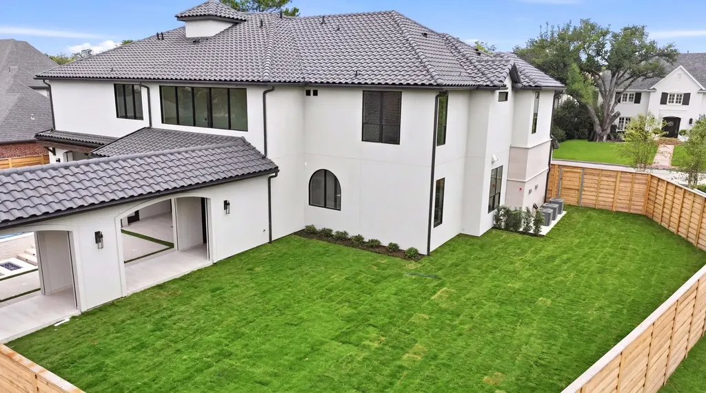 6616 Prestonshire Lane Dallas TX 75225