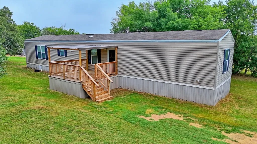 504 Fannin Street Nocona TX 76255