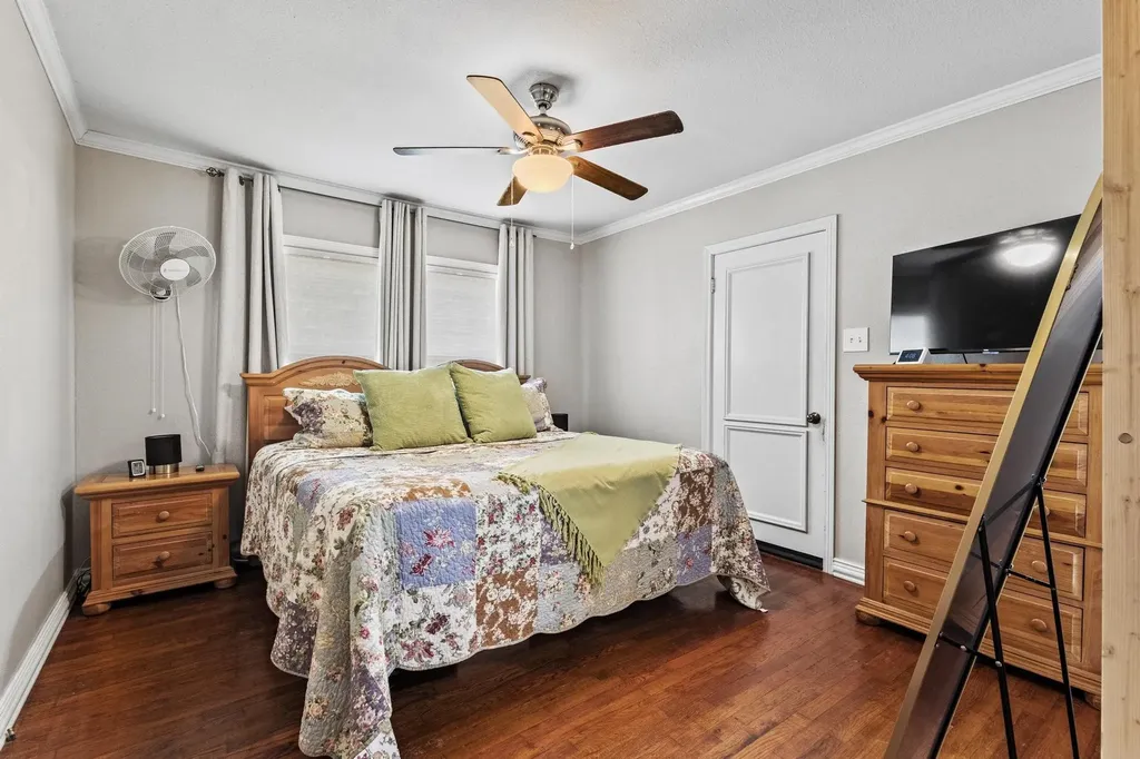 110 S Binkley Street Sherman TX 75092
