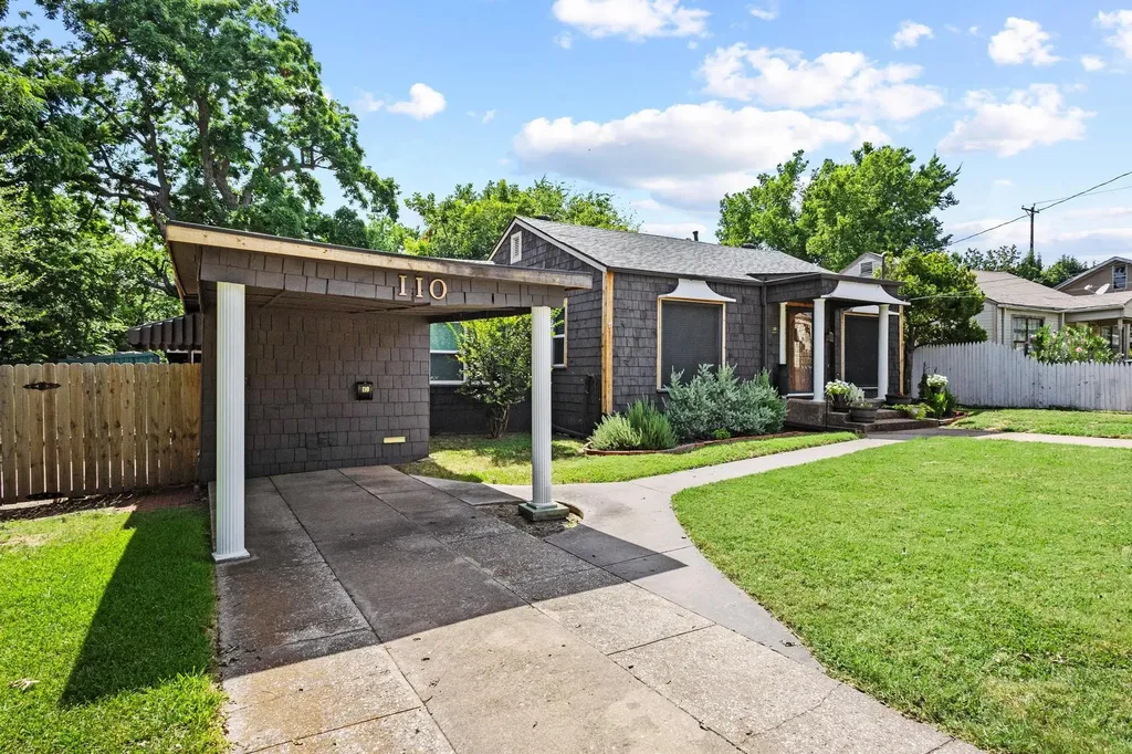 110 S Binkley Street Sherman TX 75092