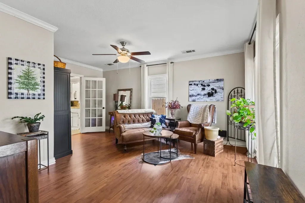 110 S Binkley Street Sherman TX 75092