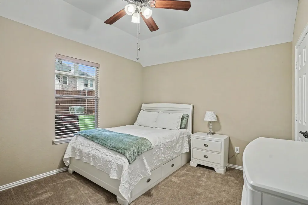 2801 Warwick Drive Corinth TX 76210