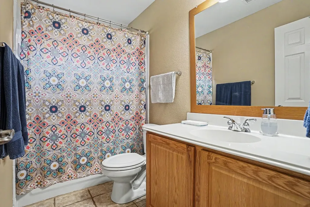 2801 Warwick Drive Corinth TX 76210