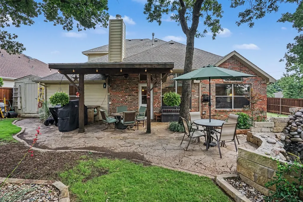 2801 Warwick Drive Corinth TX 76210