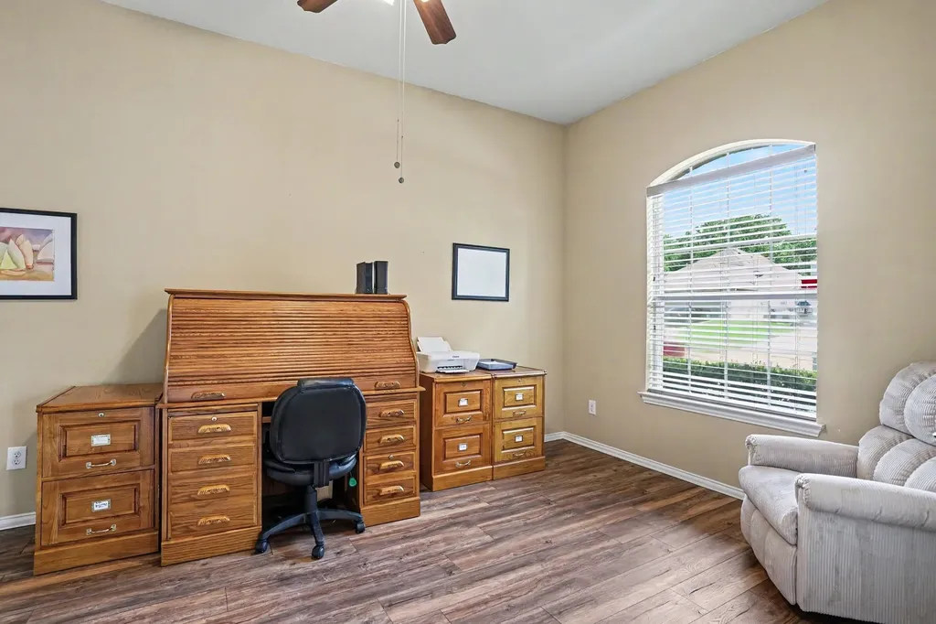 2801 Warwick Drive Corinth TX 76210