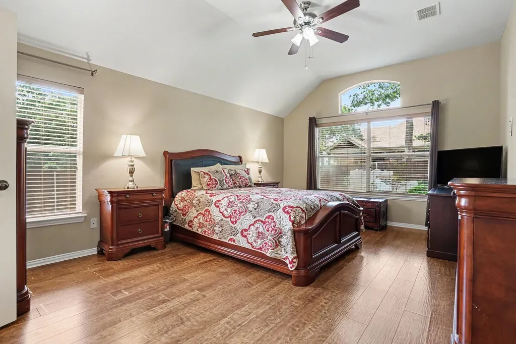 2801 Warwick Drive Corinth TX 76210