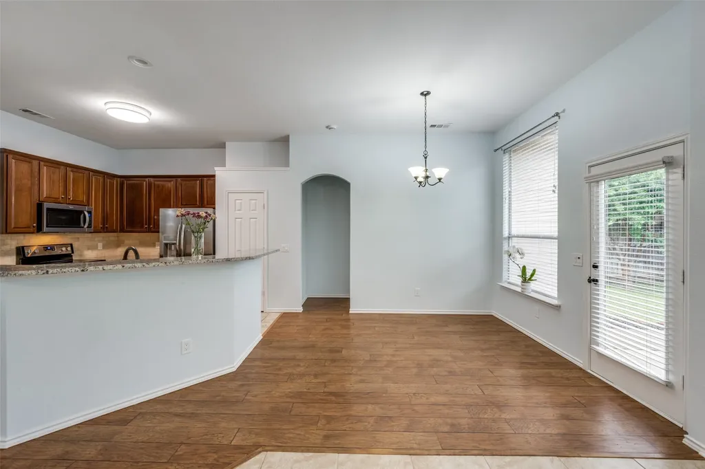 1617 Redwood Drive Corinth TX 76210