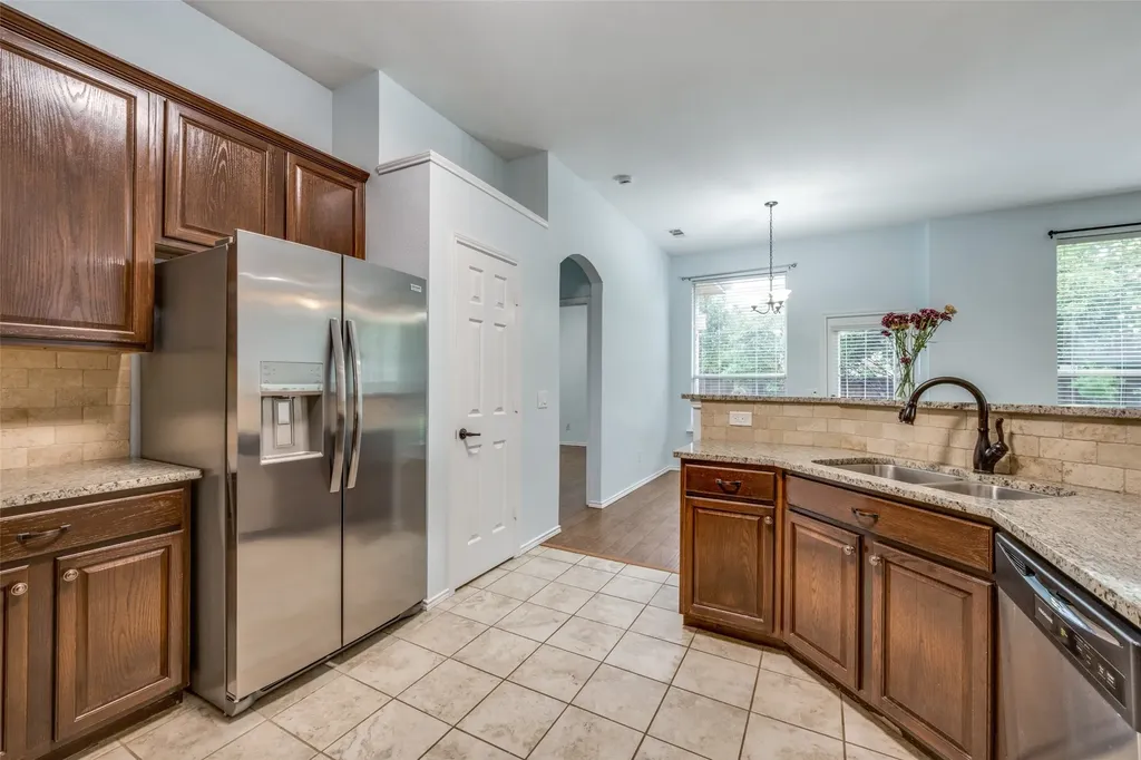 1617 Redwood Drive Corinth TX 76210