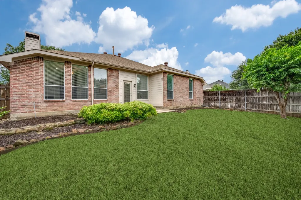 1617 Redwood Drive Corinth TX 76210