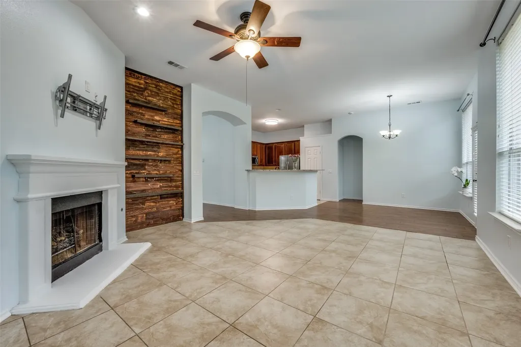 1617 Redwood Drive Corinth TX 76210
