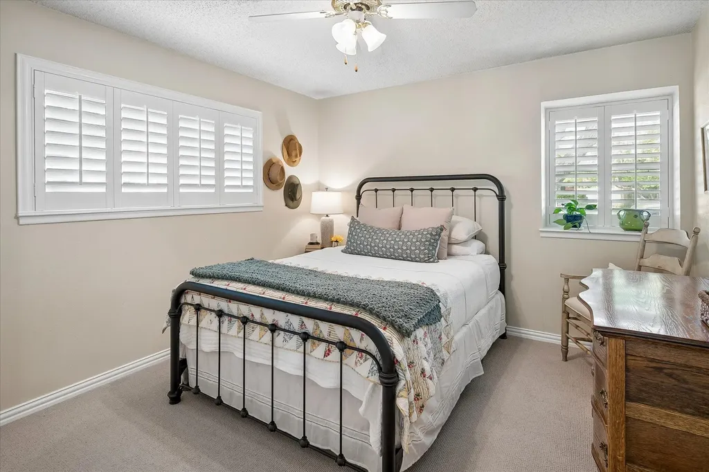 4218 Ashville Drive Garland TX 75041