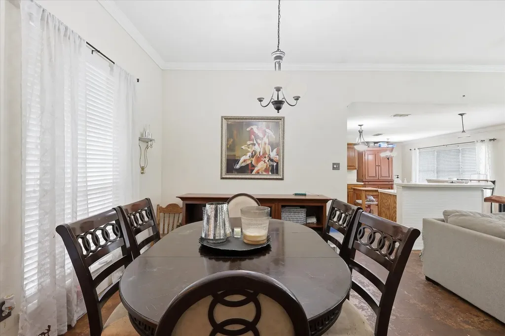 5002 Bayberry Drive Arlington TX 76017