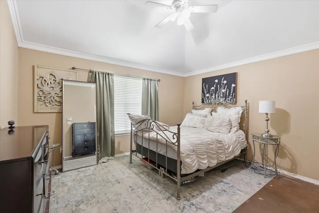 5002 Bayberry Drive Arlington TX 76017