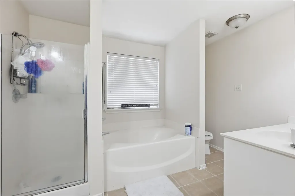 5002 Bayberry Drive Arlington TX 76017