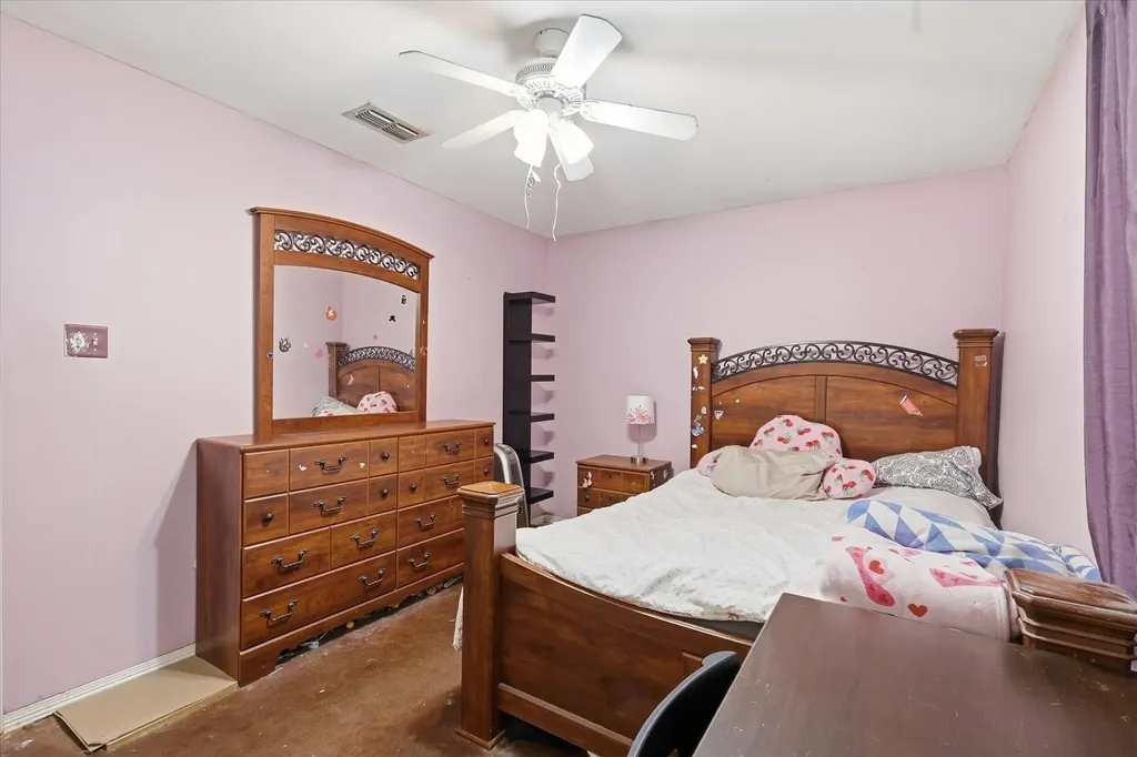 5002 Bayberry Drive Arlington TX 76017