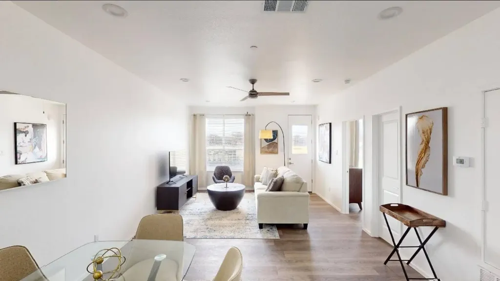 3235 Dallas Street Dallas TX 75210