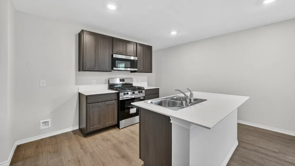 3411 Cedarwood Drive Talty TX 75126