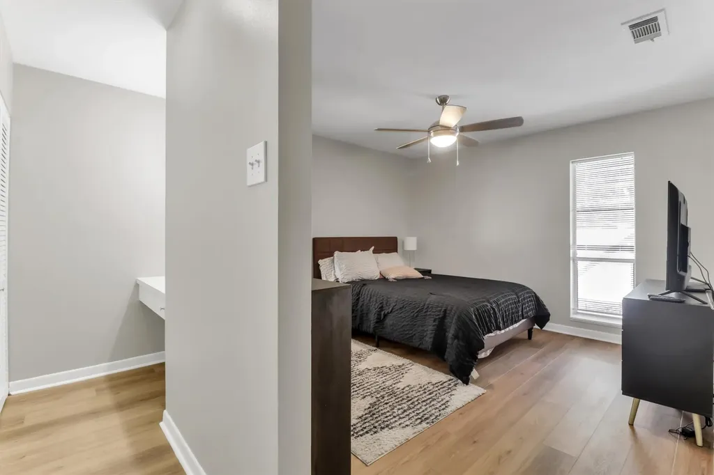 7428 Walling Lane Dallas TX 75231