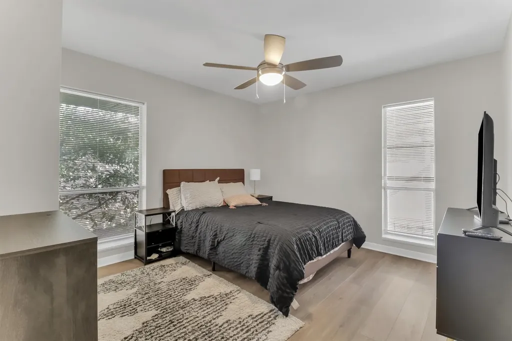 7428 Walling Lane Dallas TX 75231
