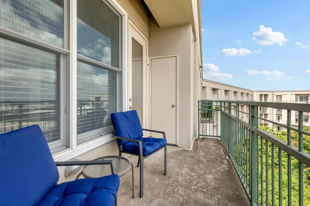 5055 Addison Circle Addison TX 75001