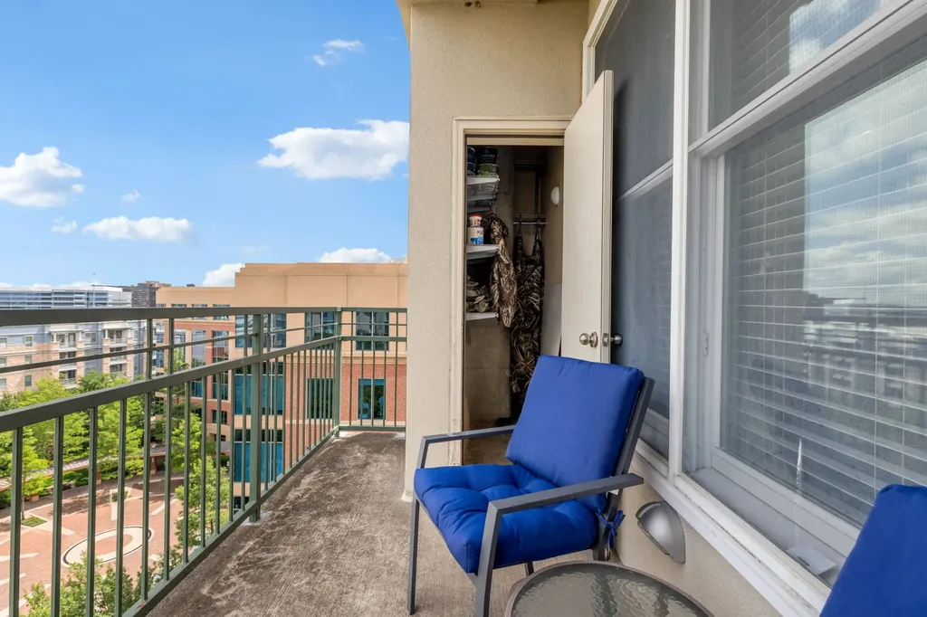 5055 Addison Circle Addison TX 75001