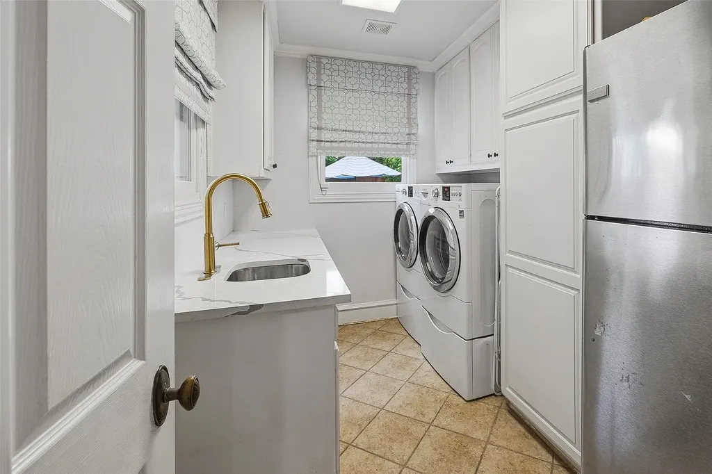 3782 W 4th Street Fort Worth TX 76107