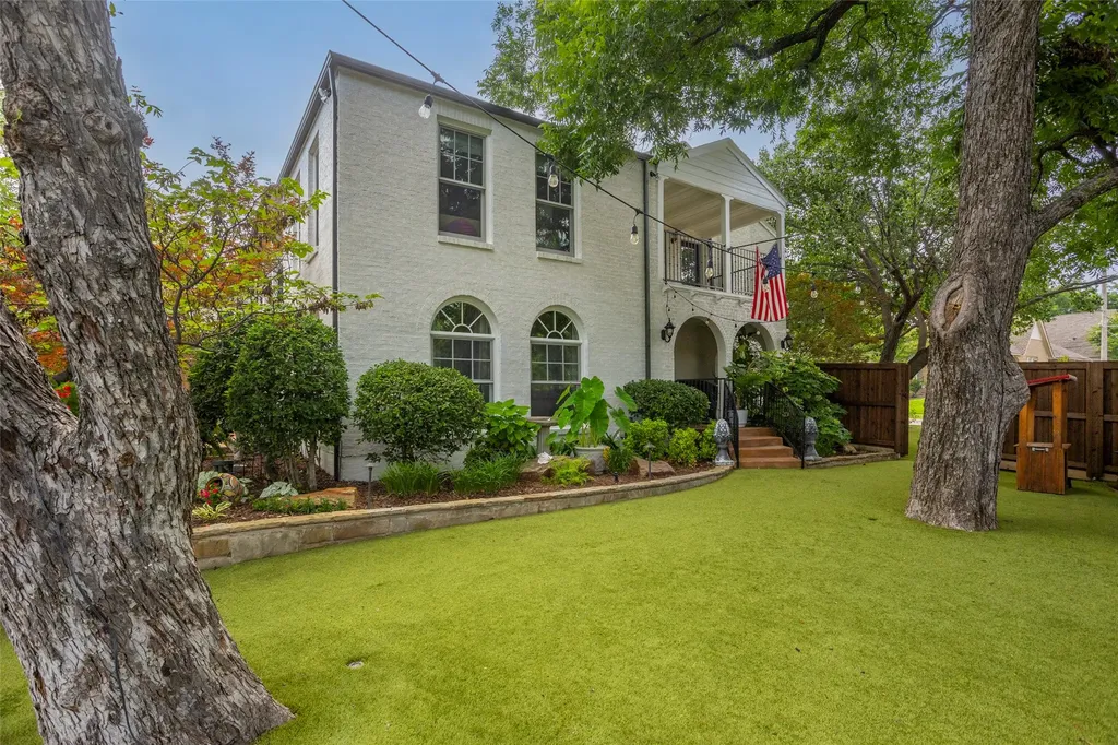 3782 W 4th Street Fort Worth TX 76107